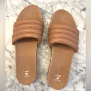 Shade & Shore (Target) Sandal Size 9